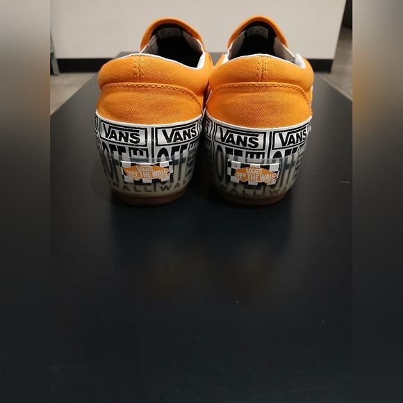 VANS Classic Slip-On Logo Stack Orange Women's Size 8 Men's 6.5 - Picture 10 of 12